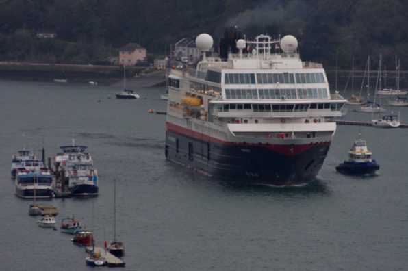 23 April 2022 - 07-06-48

----------------------
Cruise ship Maud arrives in Dartmouth.